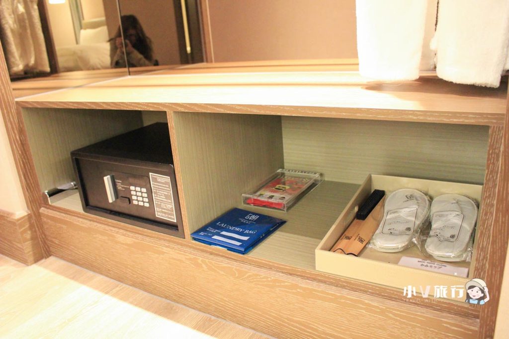 The-GAYA-Hotel-房間貼心備品與電子保險箱
