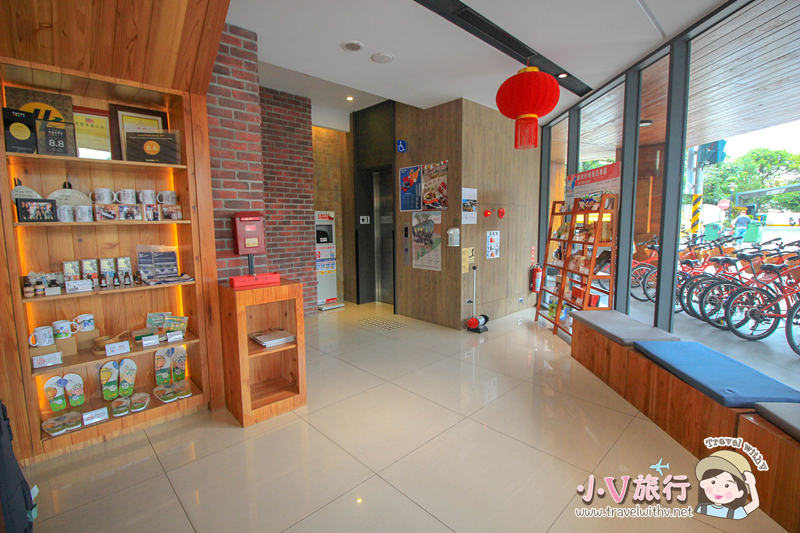 旅人驛站鐵花館休息區